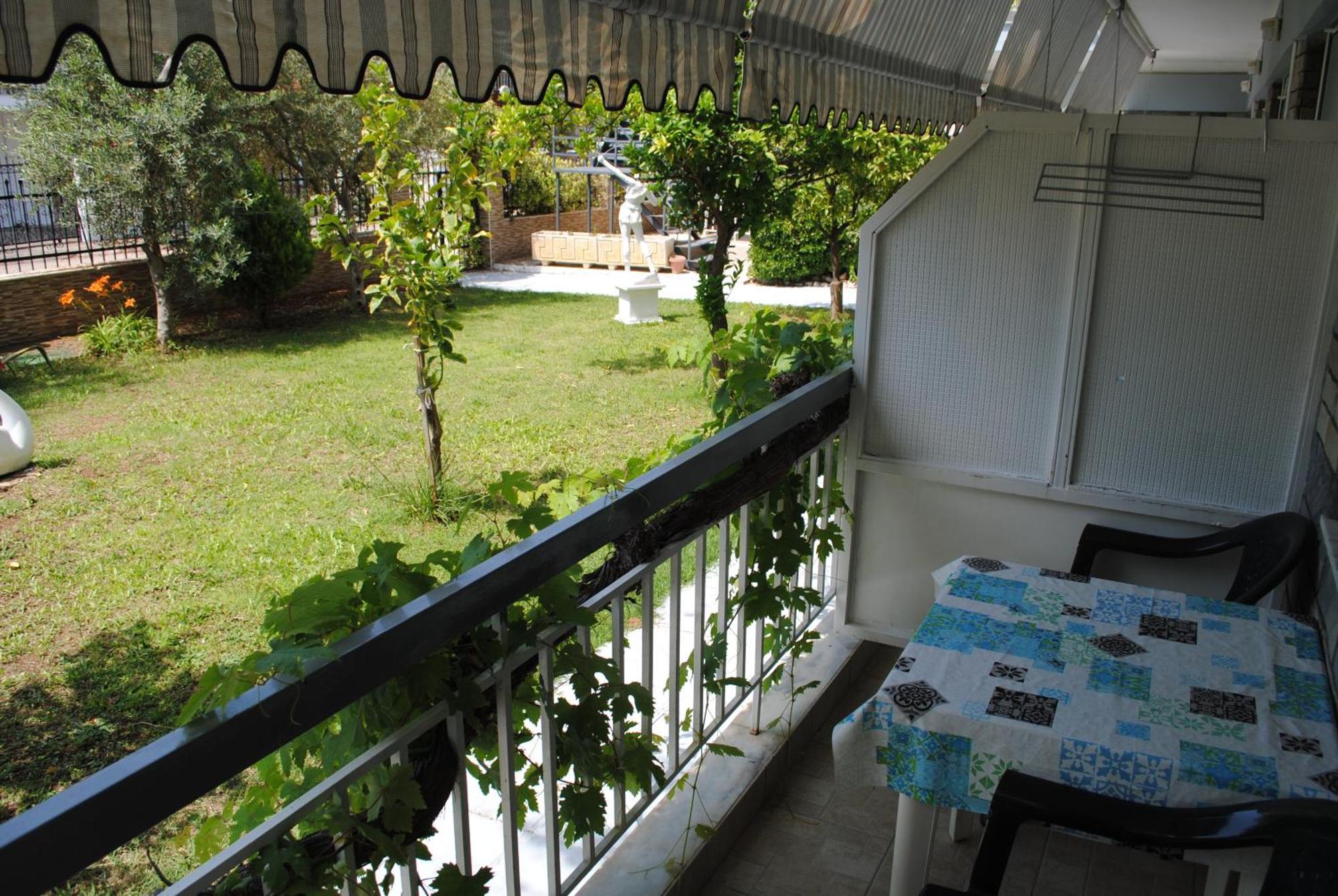 Artemis Apartments Paralia Dionysiou Luaran gambar