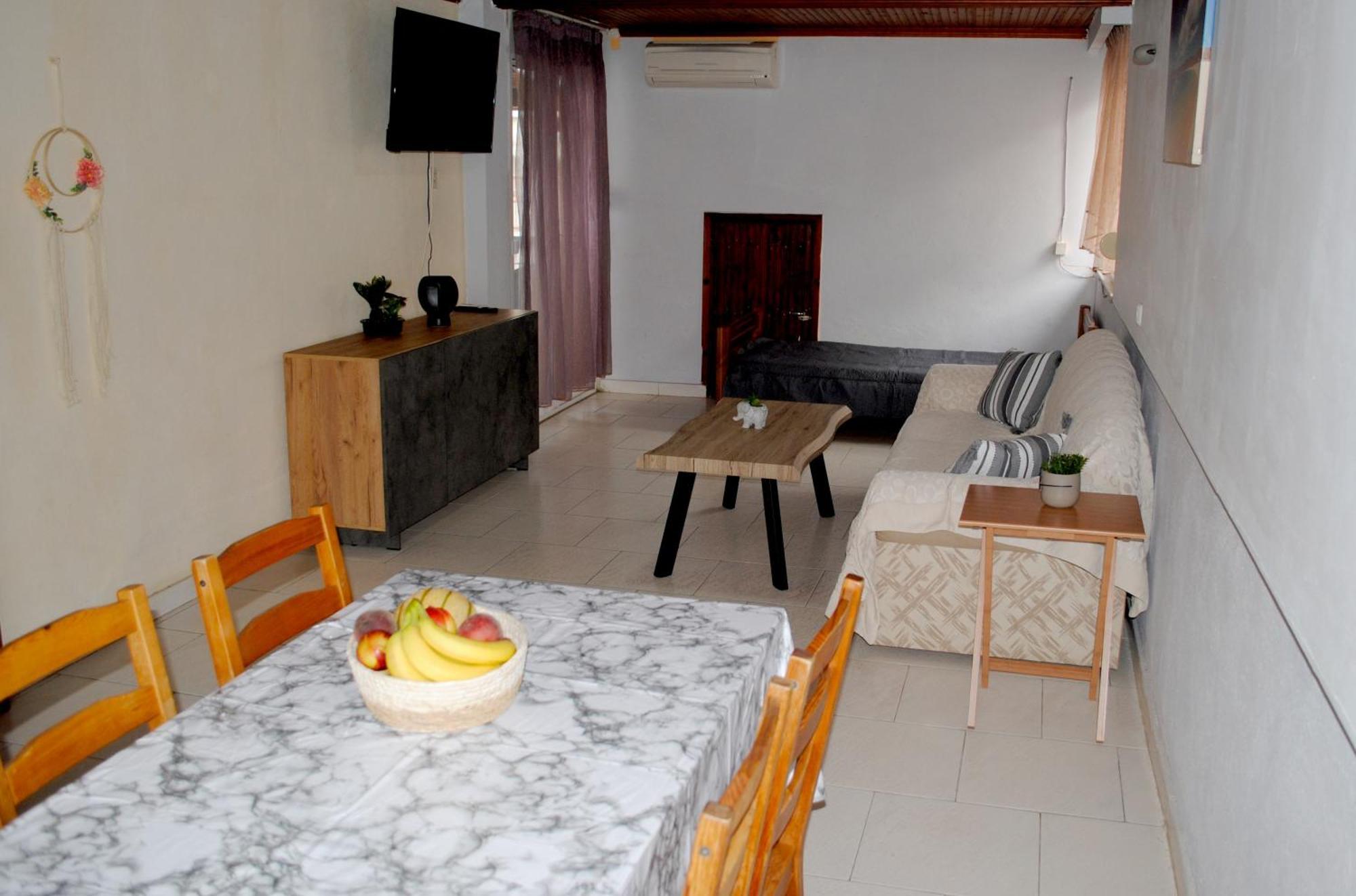 Artemis Apartments Paralia Dionysiou Luaran gambar