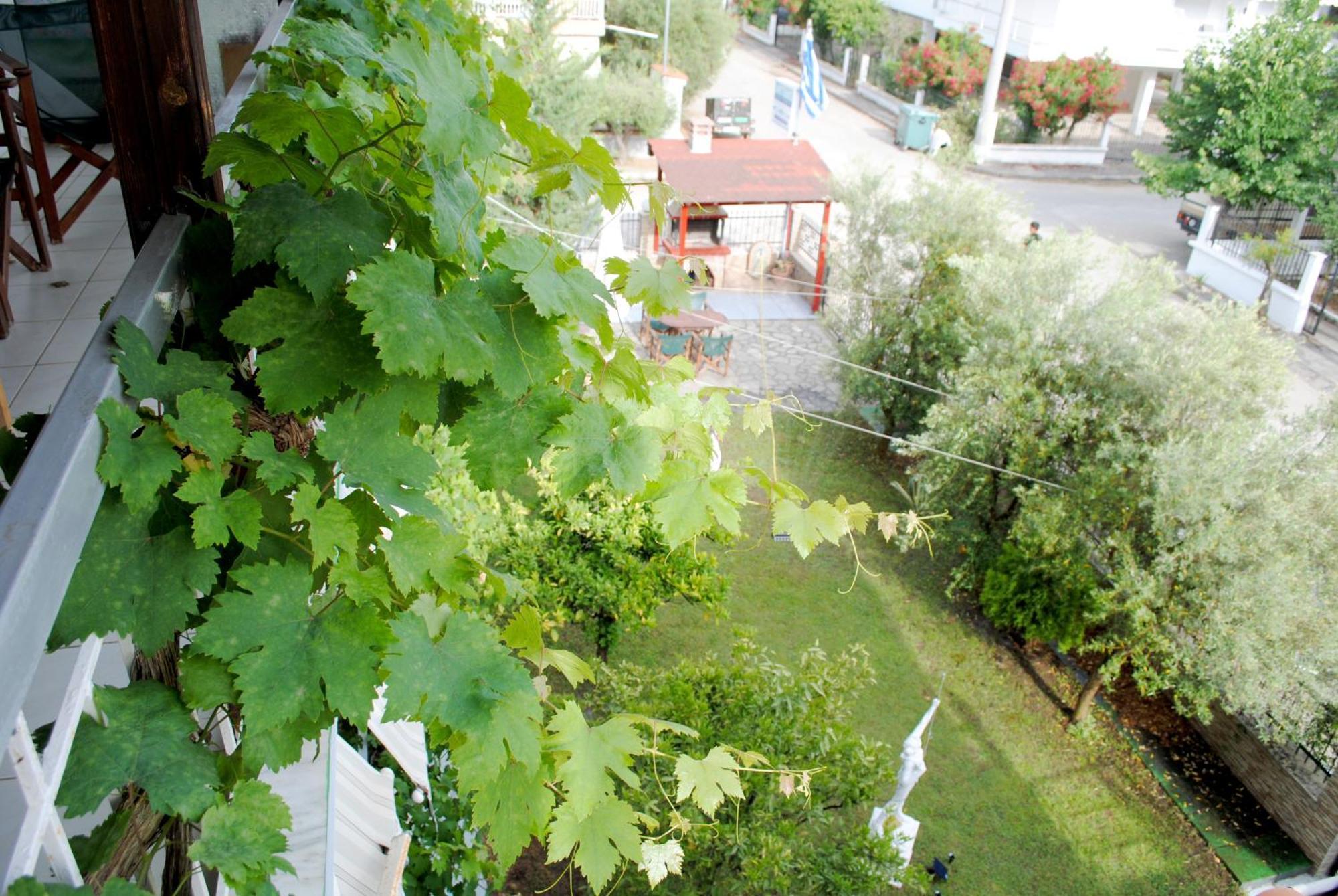 Artemis Apartments Paralia Dionysiou Luaran gambar