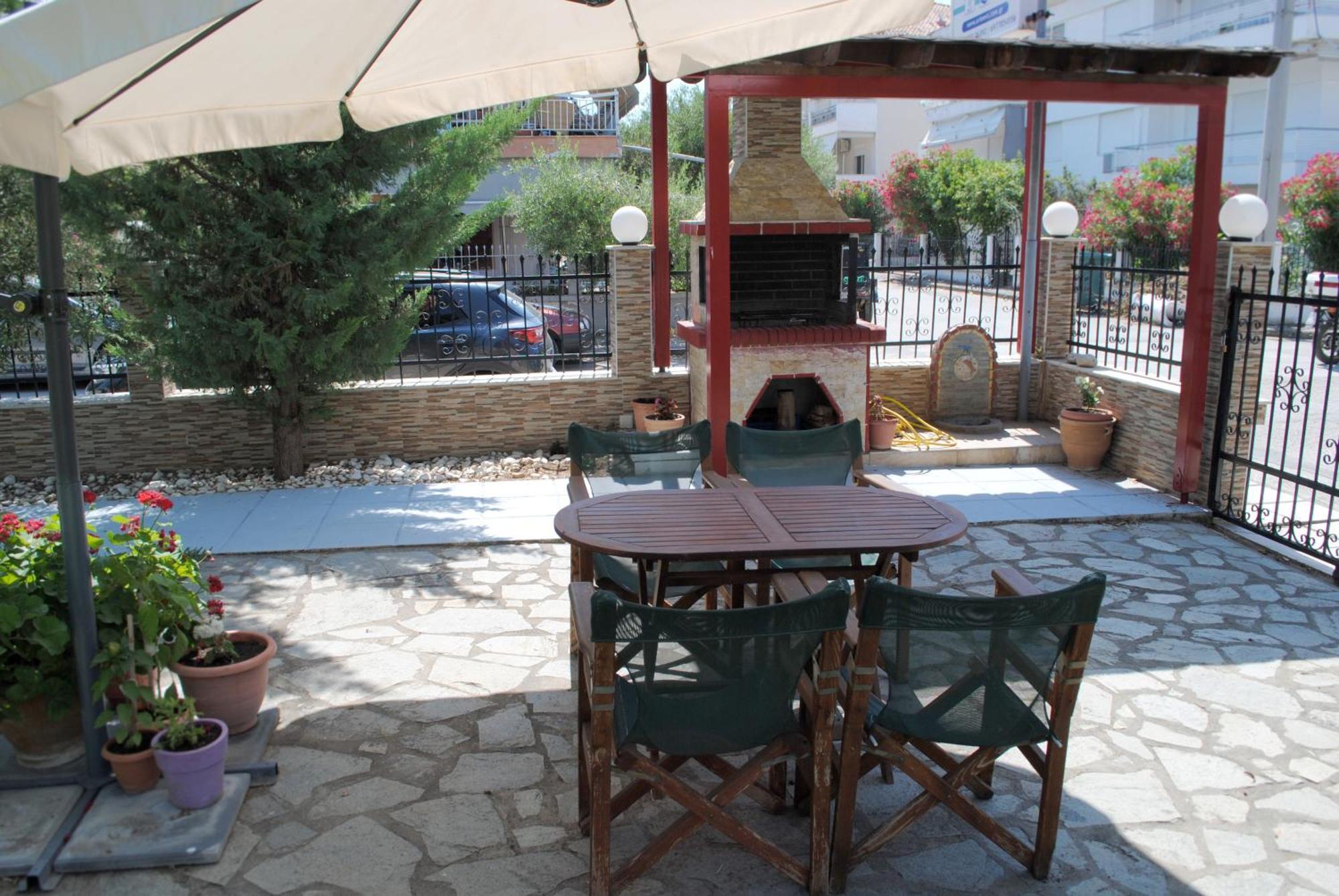 Artemis Apartments Paralia Dionysiou Luaran gambar