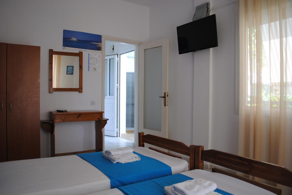 Artemis Apartments Paralia Dionysiou Luaran gambar